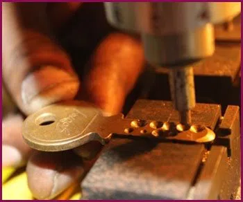 South River NJ Locksmith Store South River, NJ 732-707-5973 - 17-key-making